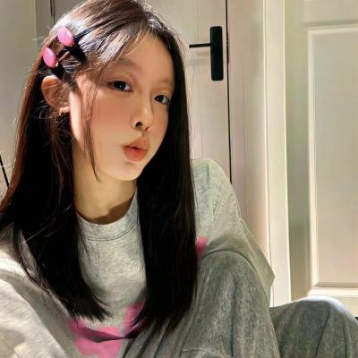 滚女揾老衬
